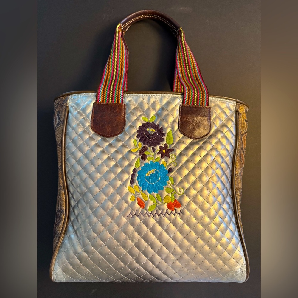 Consuela Tote Champagne & Animals 🩵